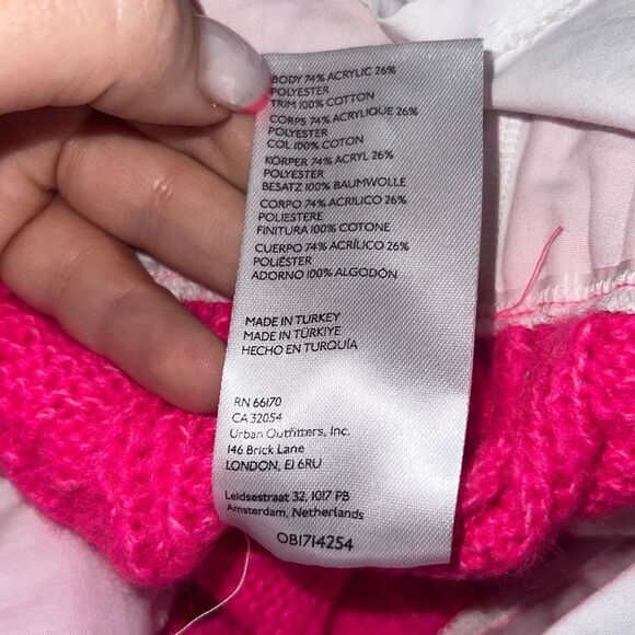 ✨Maeve Layered Cable Knit Hot Pink Sz Medium Sweater✨ - Picture 8 of 8